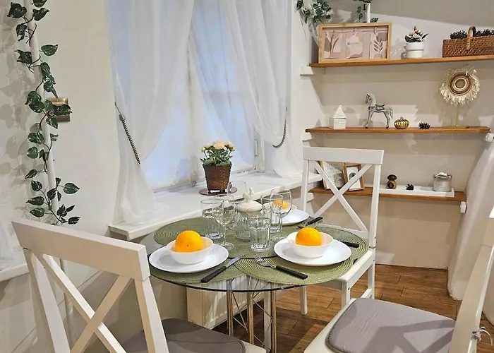 Old Town Rustic Elegance Apartment By The Livu And Dome Squares