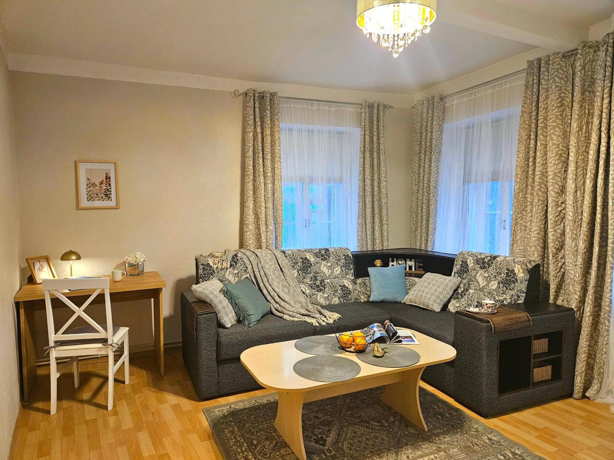 Old Town Rustic Elegance By The Livu And Dome Squares Appartement *