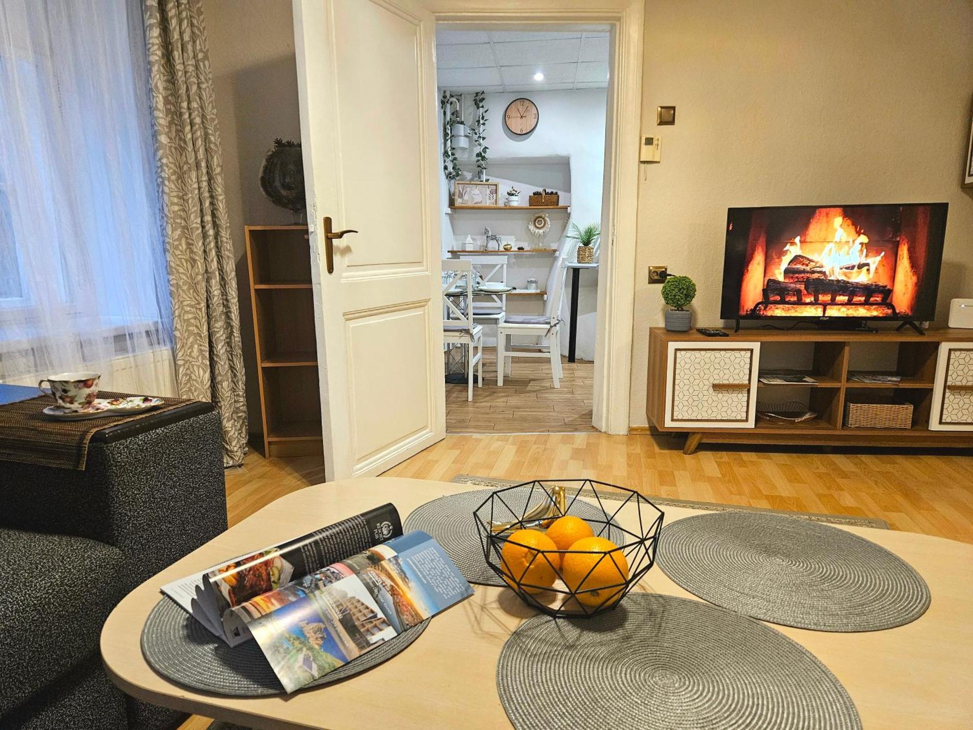 Old Town Rustic Elegance By The Livu And Dome Squares Appartement Riga