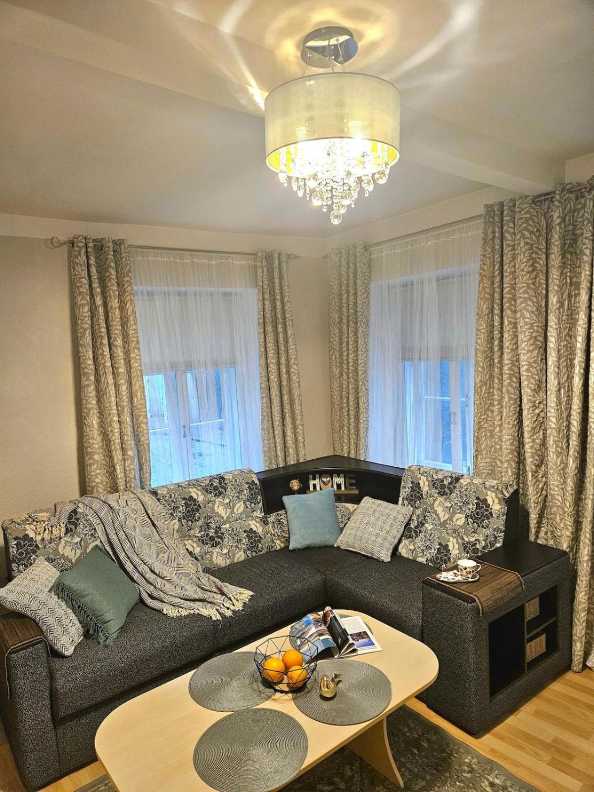 Old Town Rustic Elegance By The Livu And Dome Squares Appartement *